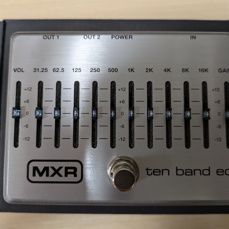 MXR M108S 10 Band EQの画像